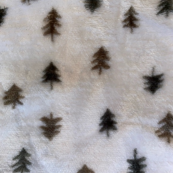 Bundle of 3 Swaddles - Picture 2 of 7